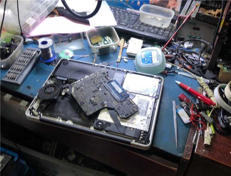 去維修電腦的朋友，一定要注意這些問題！
